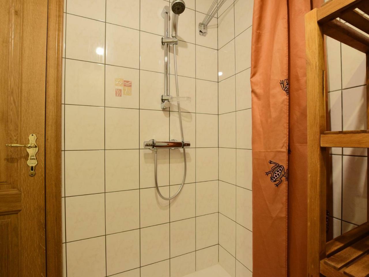 Comfortable Cottage In Neufmoulin With Meadow View Уфализ Екстериор снимка
