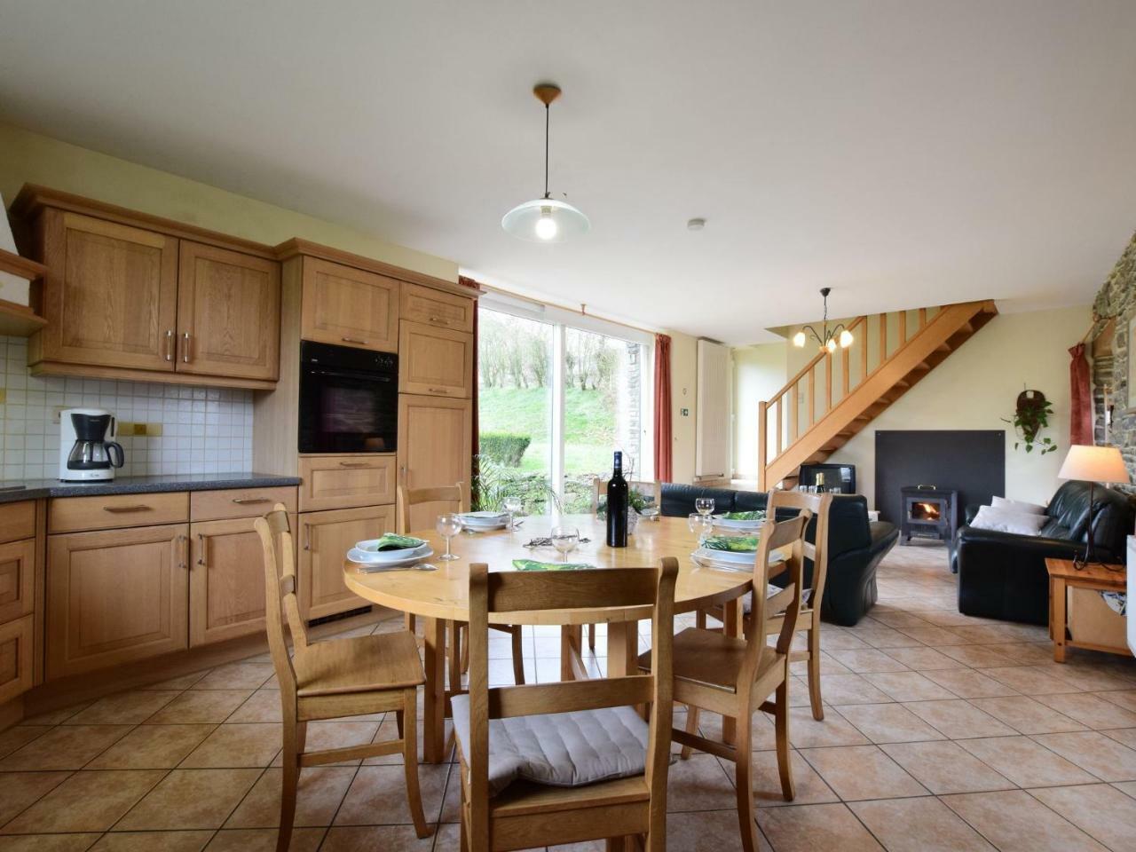 Comfortable Cottage In Neufmoulin With Meadow View Уфализ Екстериор снимка